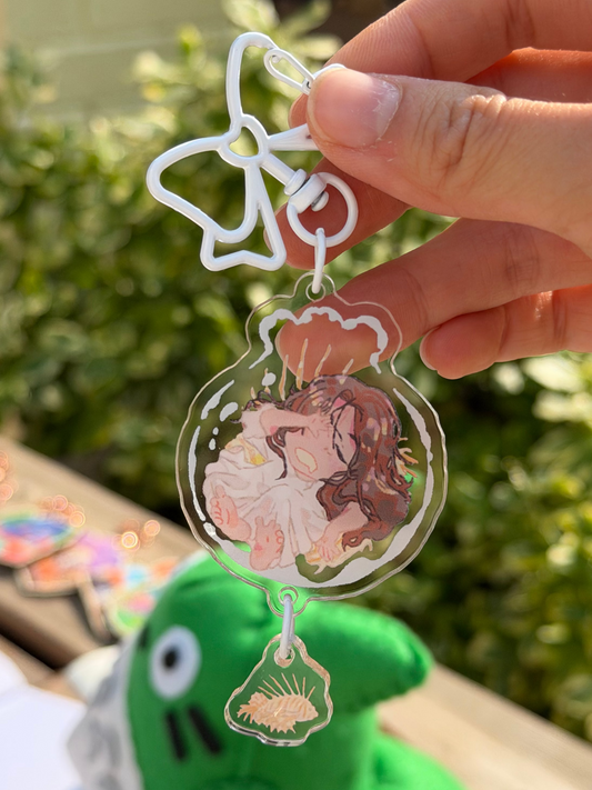 alnst: hyuna | fishbowl charm